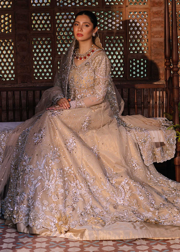 Elegant Wedding Pishwas Lehenga Golden Pakistani Bridal Dress
