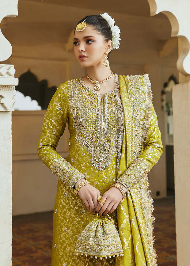 Green Pakistani Wedding Dress in Kameez Trousers Style Online