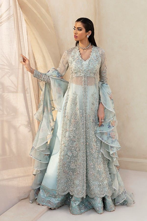 Indian Wedding Dress in Blue Lehenga Gown Dupatta Style