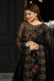 Latest Pakistani Wedding Dress in Black Kameez Trouser Style