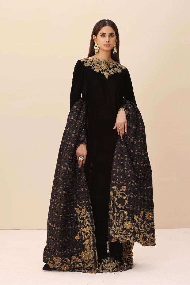Traditional Black Embroidered Pakistani Salwar Kameez Dupatta Suit Dress