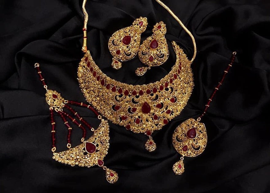 Bridal antique sale jewellery sets