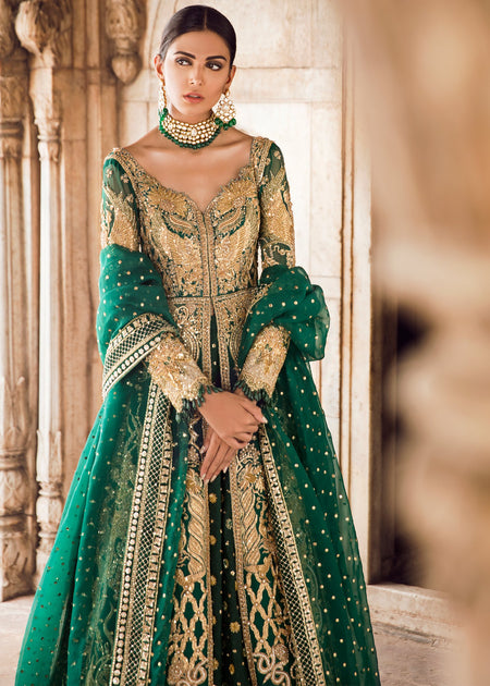 Pakistani Bridal Lehnga in Emerald Green for Wedding J5119