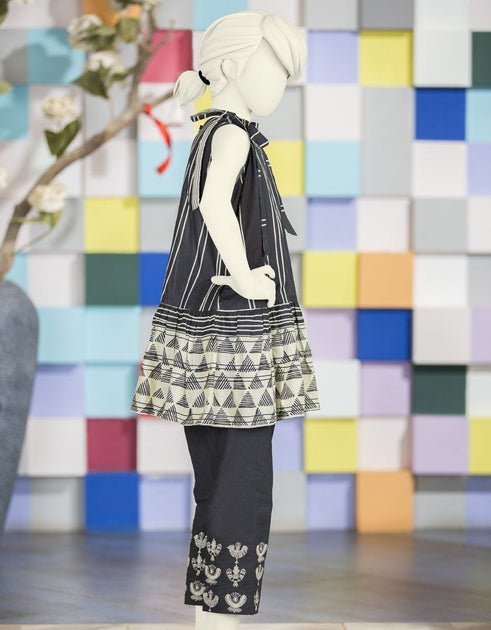 Baby girl lawn dress design 2019 best sale