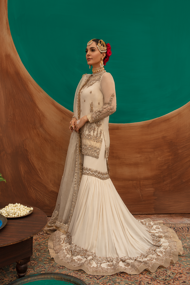 Pakistani Designer Bridal Dress in White Organza & Chiffon