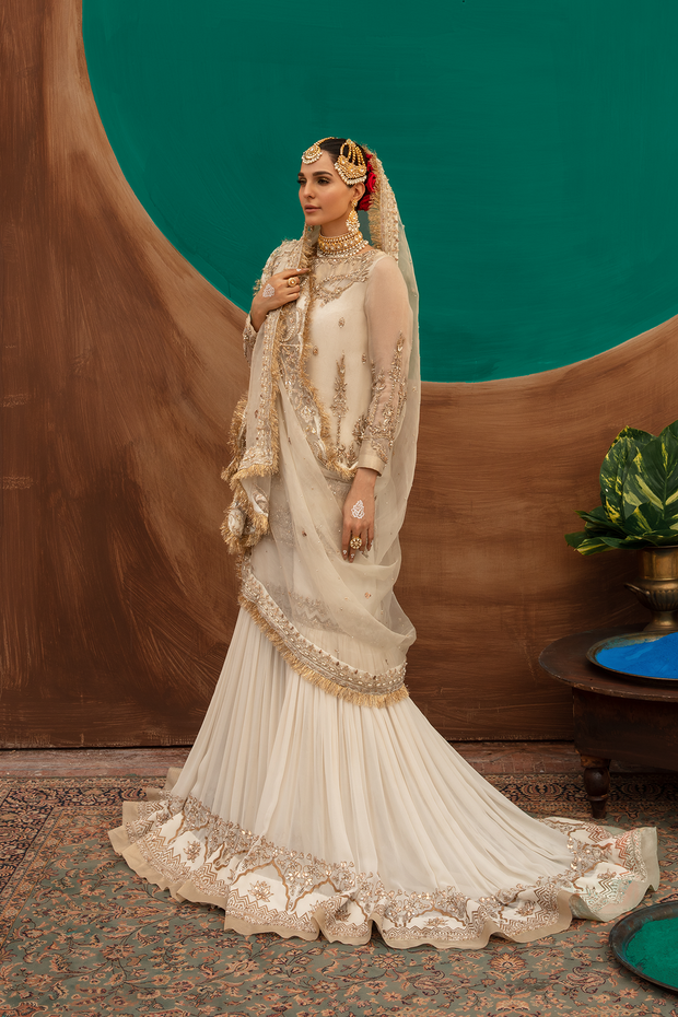 Pakistani Designer Bridal Dress in White Organza & Chiffon