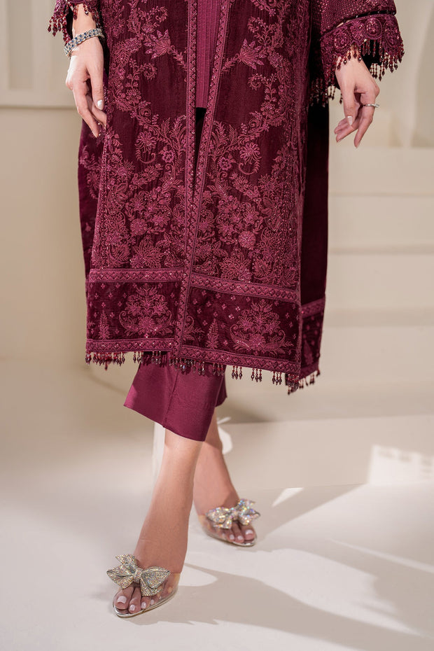 Elegant Velvet Dupatta Ensemble