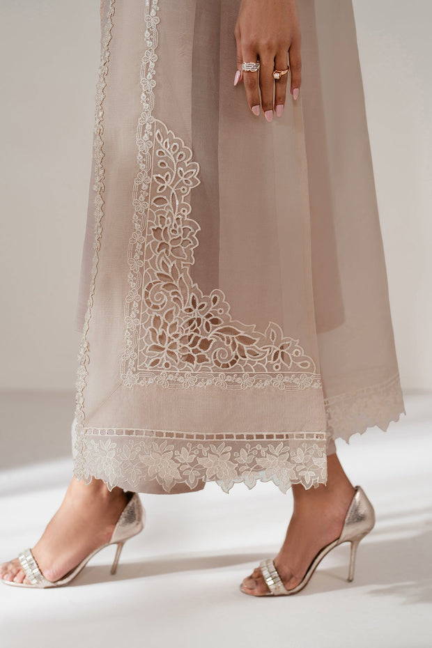 Stylish Organza Dress with Grip Trousers