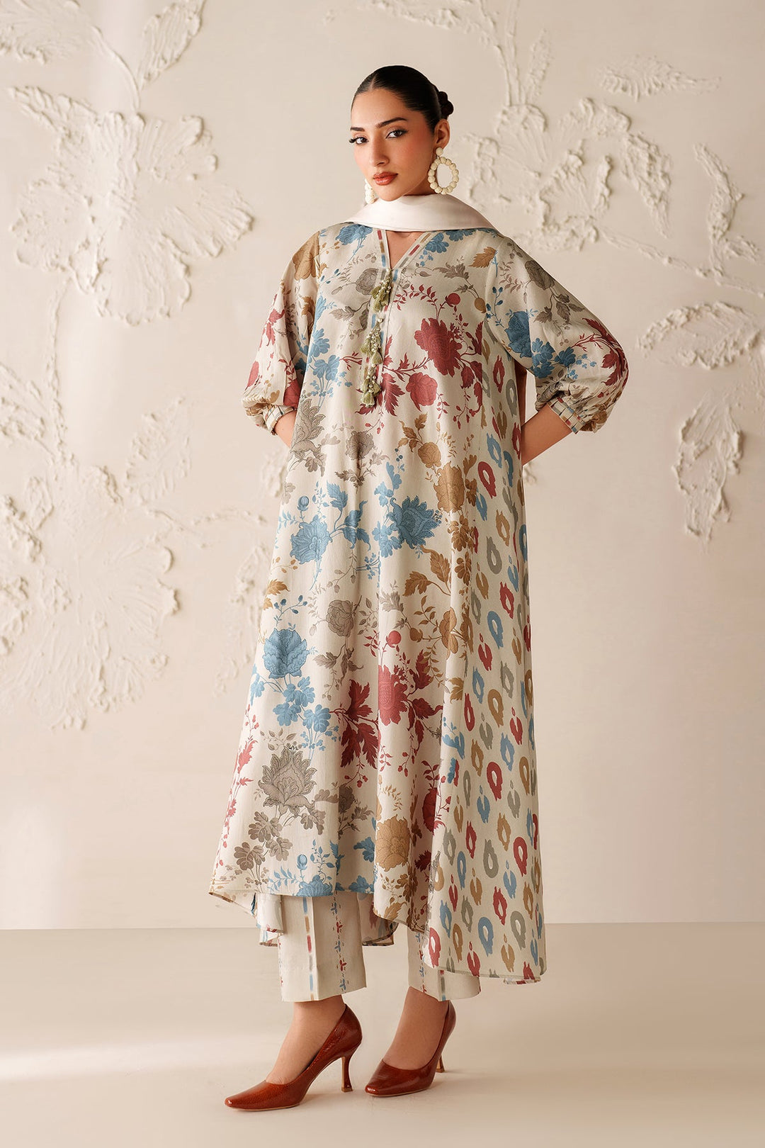 Elegant Viscose Silk Outfit