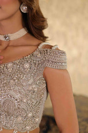 Elegant Silver Grey Pakistani Bridal Dress for Any Occasion