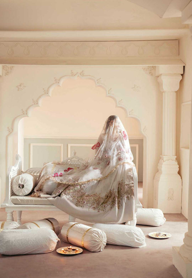 Elegant Ivory Net Pakistani Bridal Dress with Organza Details