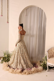 Elegant Champagne Gold Pakistani Bridal Dress Ensemble