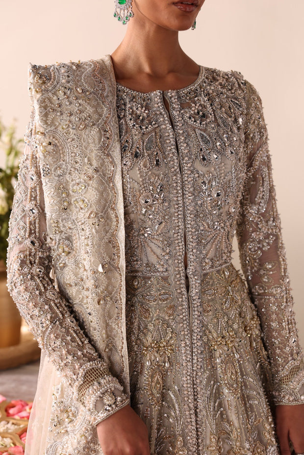 Elegant Muted Ivory Pakistani Bridal Dress Set