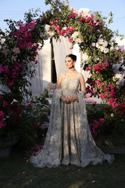 Exquisite Off-White Pakistani Bridal Dress with Embroidery