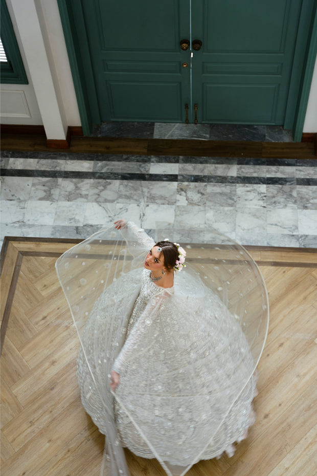 Elegant Ivory White Pakistani Bridal Dress for Weddings