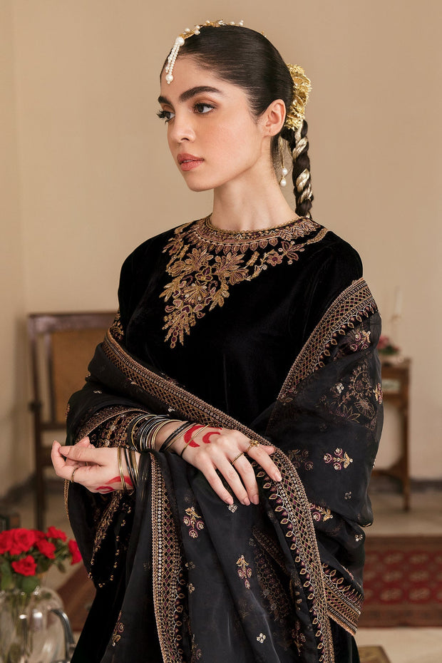 Luxurious Velvet Party Dress