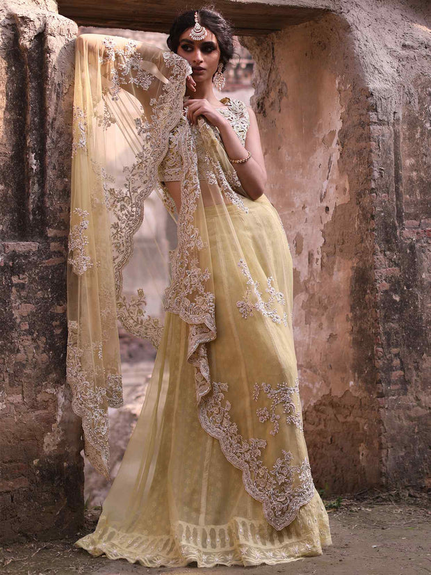 Pakistani Bridal Wear: Yellow Organza Choli & Lehenga