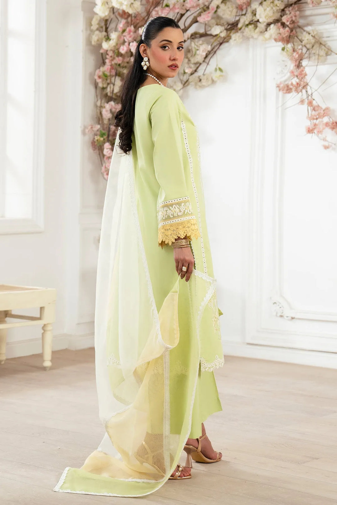 Embroidered Organza Shirt And Trouser Set With Dupatta 5451