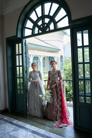 Elegant Ivory White Pakistani Bridal Dress for Weddings