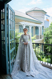 Elegant Ivory White Pakistani Bridal Dress for Weddings