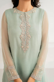 Chiffon Shirt and Grip Fabric Trousers Set