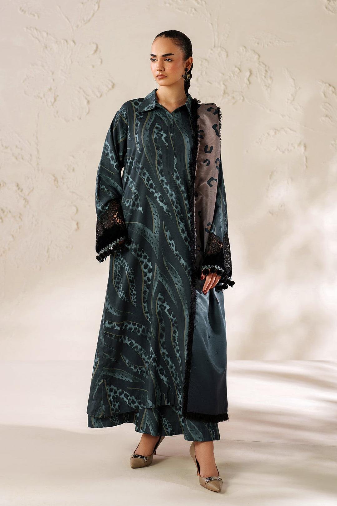 Stylish Trousers with Organza Sleeves