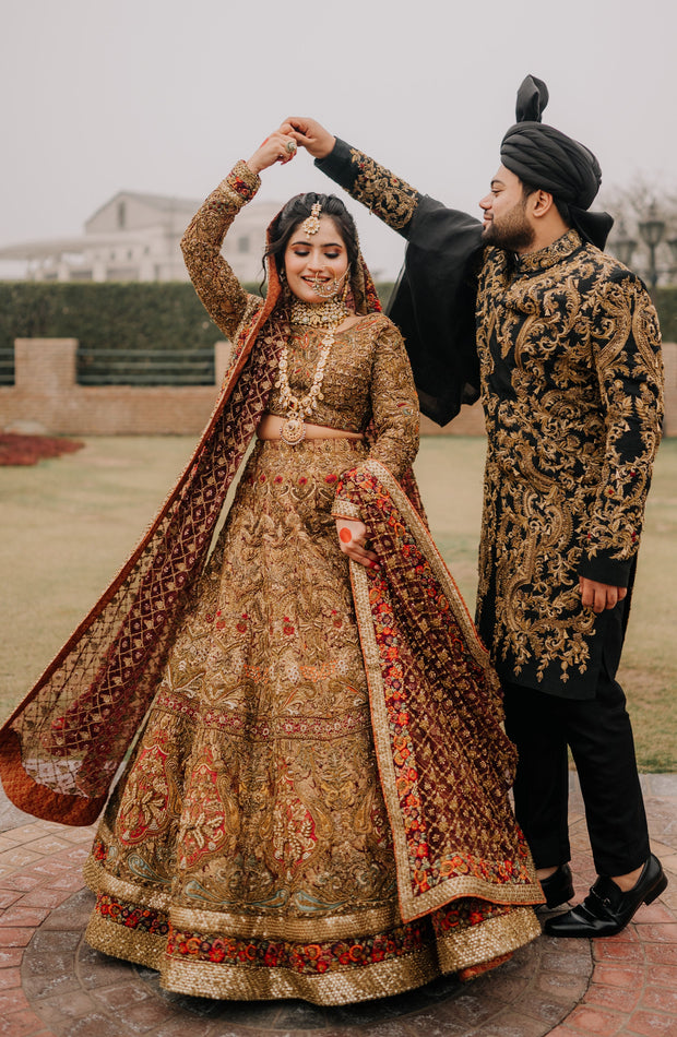 Exquisite Pakistani Bridal Lehenga with Organza Dupatta