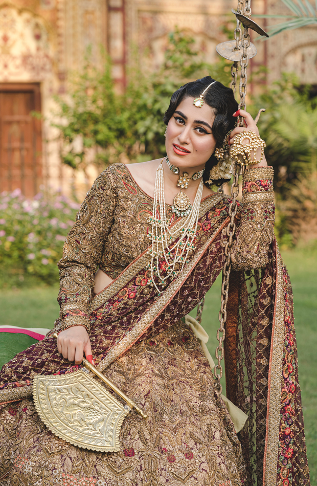 Exquisite Pakistani Bridal Lehenga with Organza Dupatta