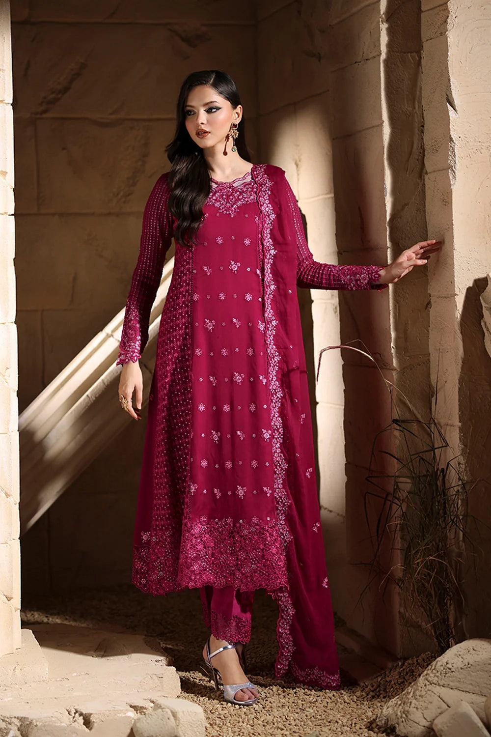 Elegant Fuchsia Pink Sequins Embroidered Chiffon Pakistani Party Dress