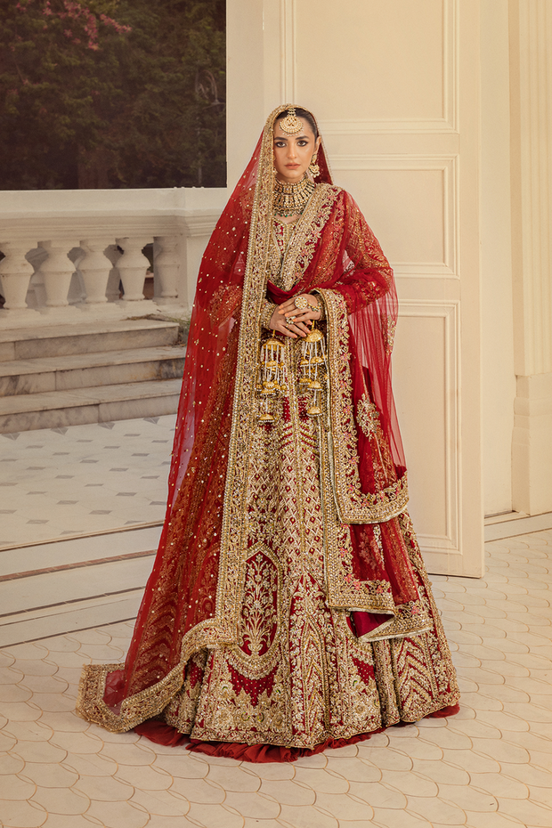 Beautiful Pakistani Bridal Dress in Wedding Lehenga Choli Style