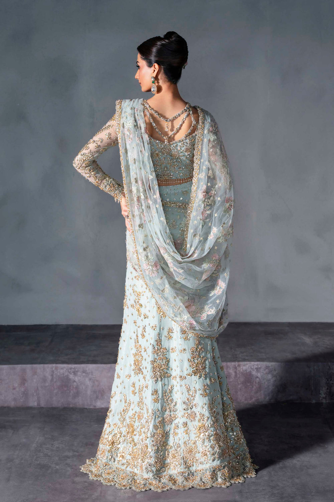 Elegant Blue Bridal Lehenga Choli Set for Weddings