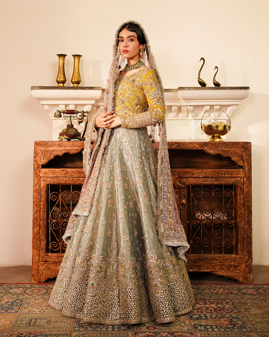 Luxury Pakistani Bridal Lehenga and Choli Dress for Weddings