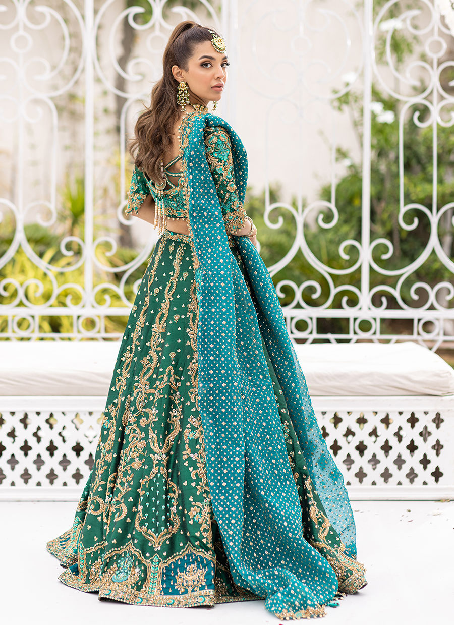 Emerald Pakistani Bridal Lehenga Choli | Luxurious Bridal Wear