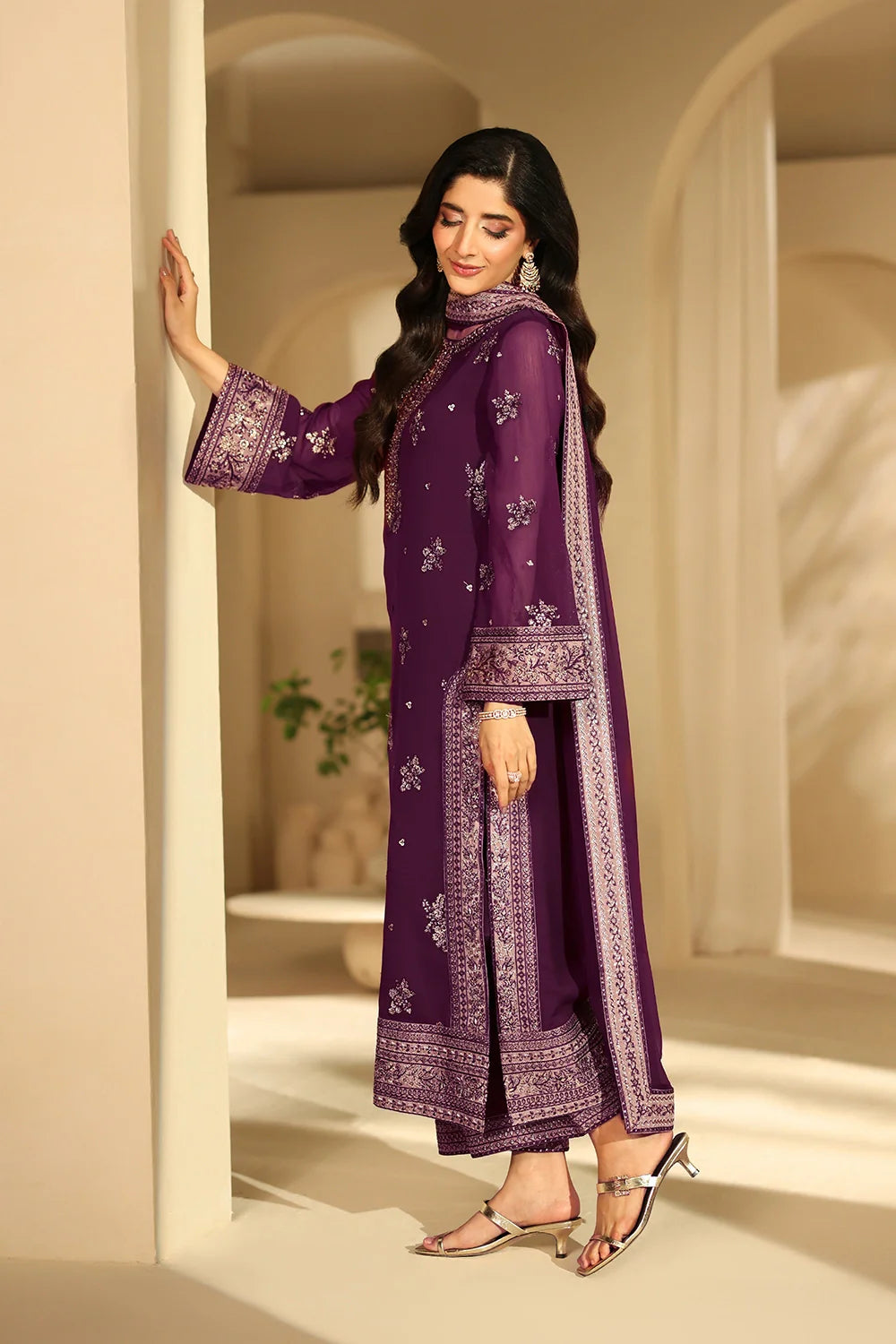 Elegant Burgundy Sequin Embroidered Chiffon Pakistani Party Dress