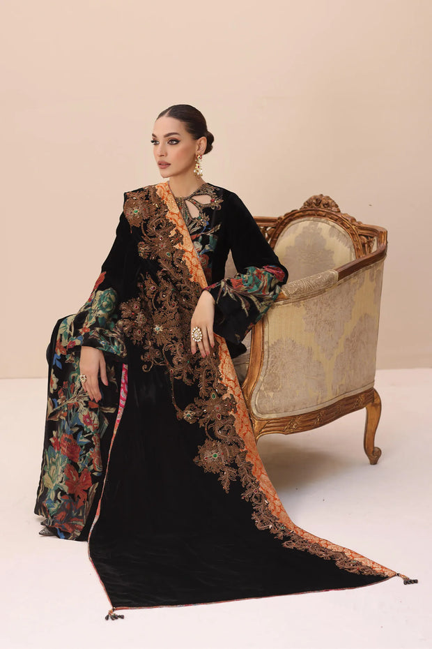 Buy Elegant Black Embroidered Pakistani Salwar Kameez with Heavy Shawl 2023