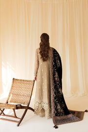 Buy Gold Heavily Embroidered Pakistani Salwar Kameez Wedding Dress