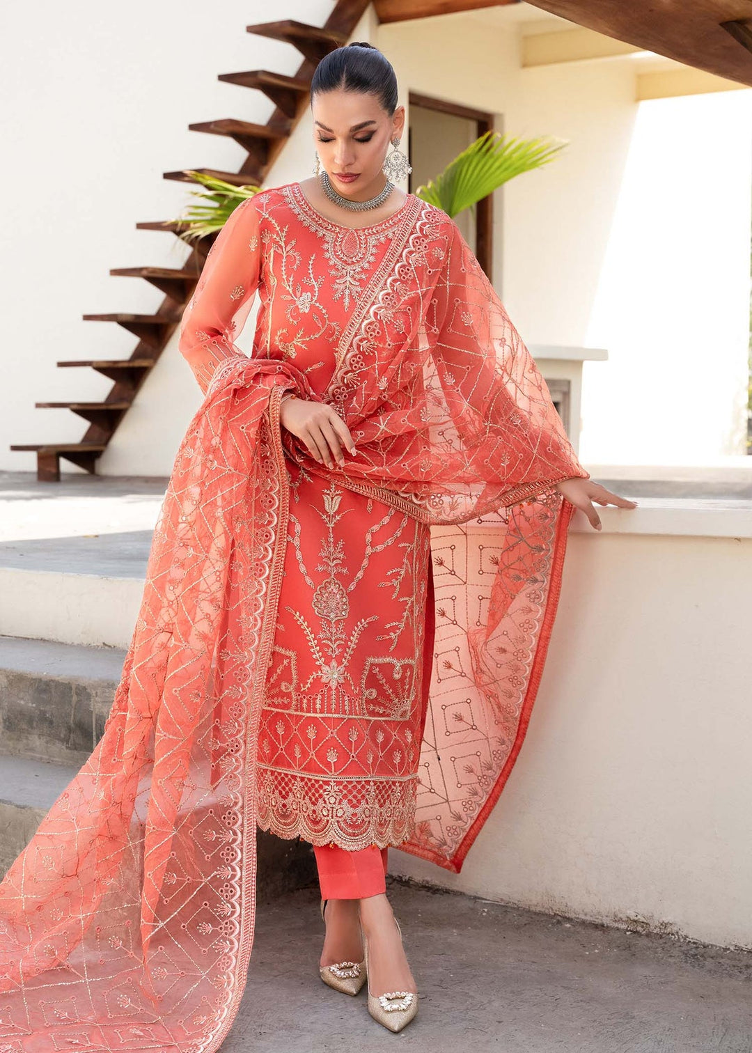 Buy Luxury Peach Embroidered Pakistani Salwar Kameez Dupatta Suit