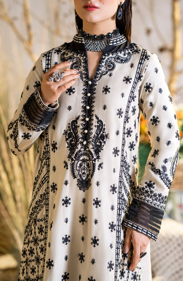 Buy Off White Embroidered Pakistani Salwar Kameez Dupatta Salwar Suit 2023