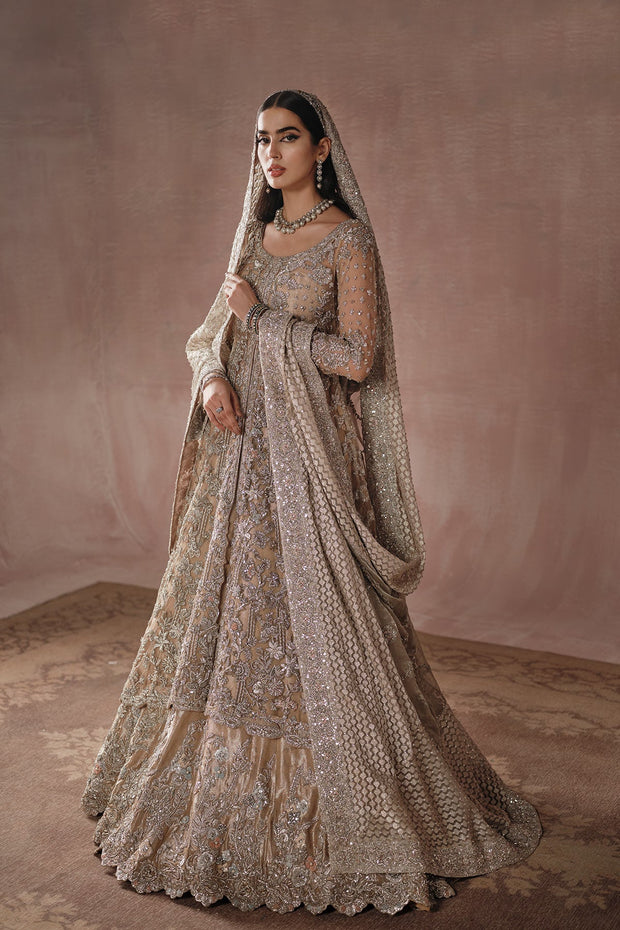 Royal Champagne Gold Pakistani Bridal Dress Heavily Embellished Gown Small Royal Champagne Gold Pakistani Bridal Dress Heavily Embellished Gown Small