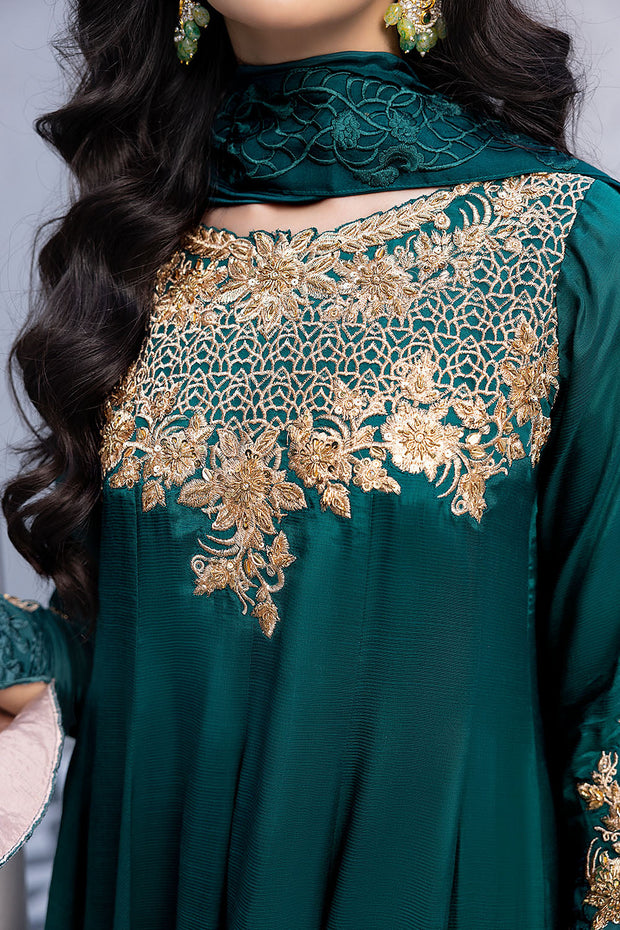 Classic Green Embellished Pakistani Salwar Kameez Dupatta