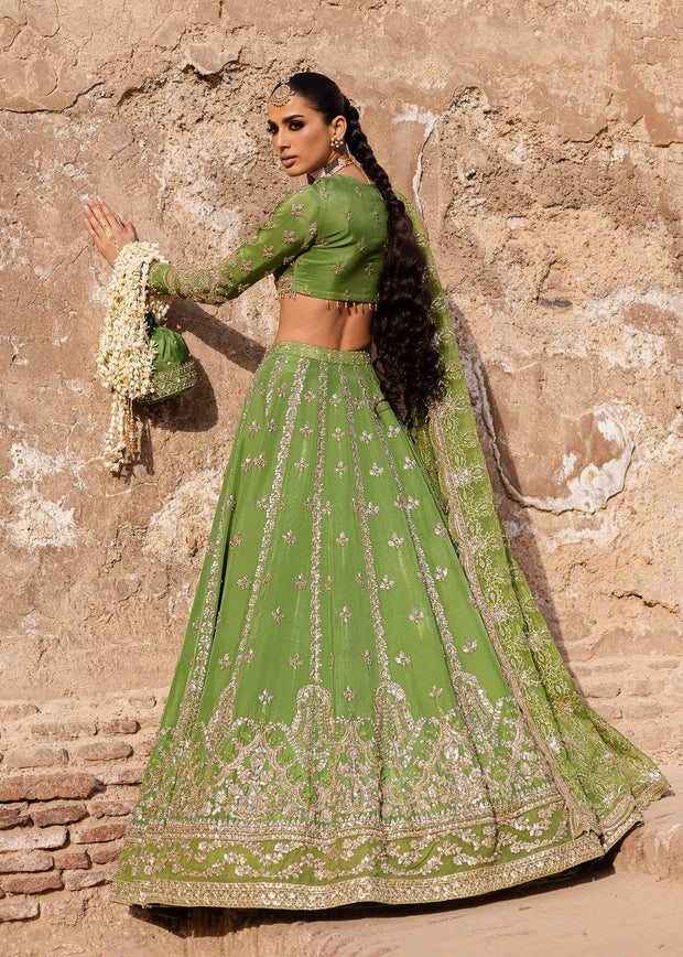 Classic Indian Wedding Dress in Green Lehenga and Choli Style