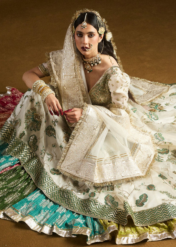 Classic Pakistani Bridal Dress in Ivory Pishwas Lehenga Style