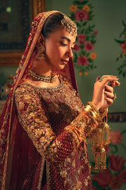 Classic Pakistani Bridal Dress in Kameez and Sharara Style