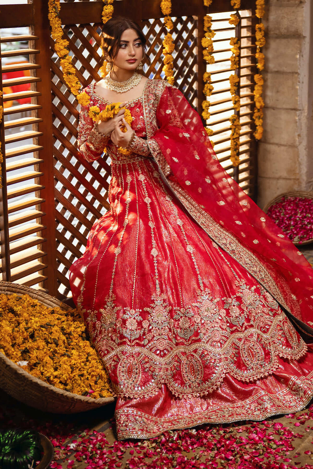 Classic Red Heavily Embroidered Pakistani Wedding Pishwas Lehenga