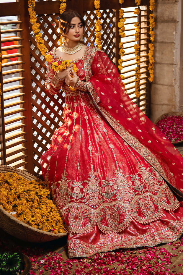 Classic Red Heavily Embroidered Pakistani Wedding Pishwas Lehenga