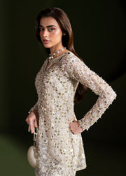 Elegant Ivory Pakistani Wedding Dress for Festive Occasions