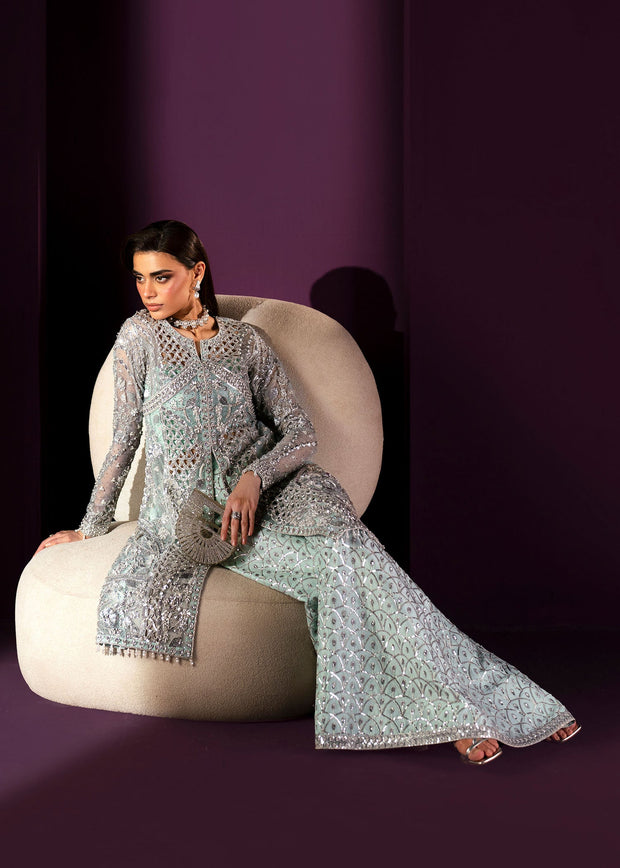 Elegant Turquoise Pakistani Wedding Dress with Embroidery