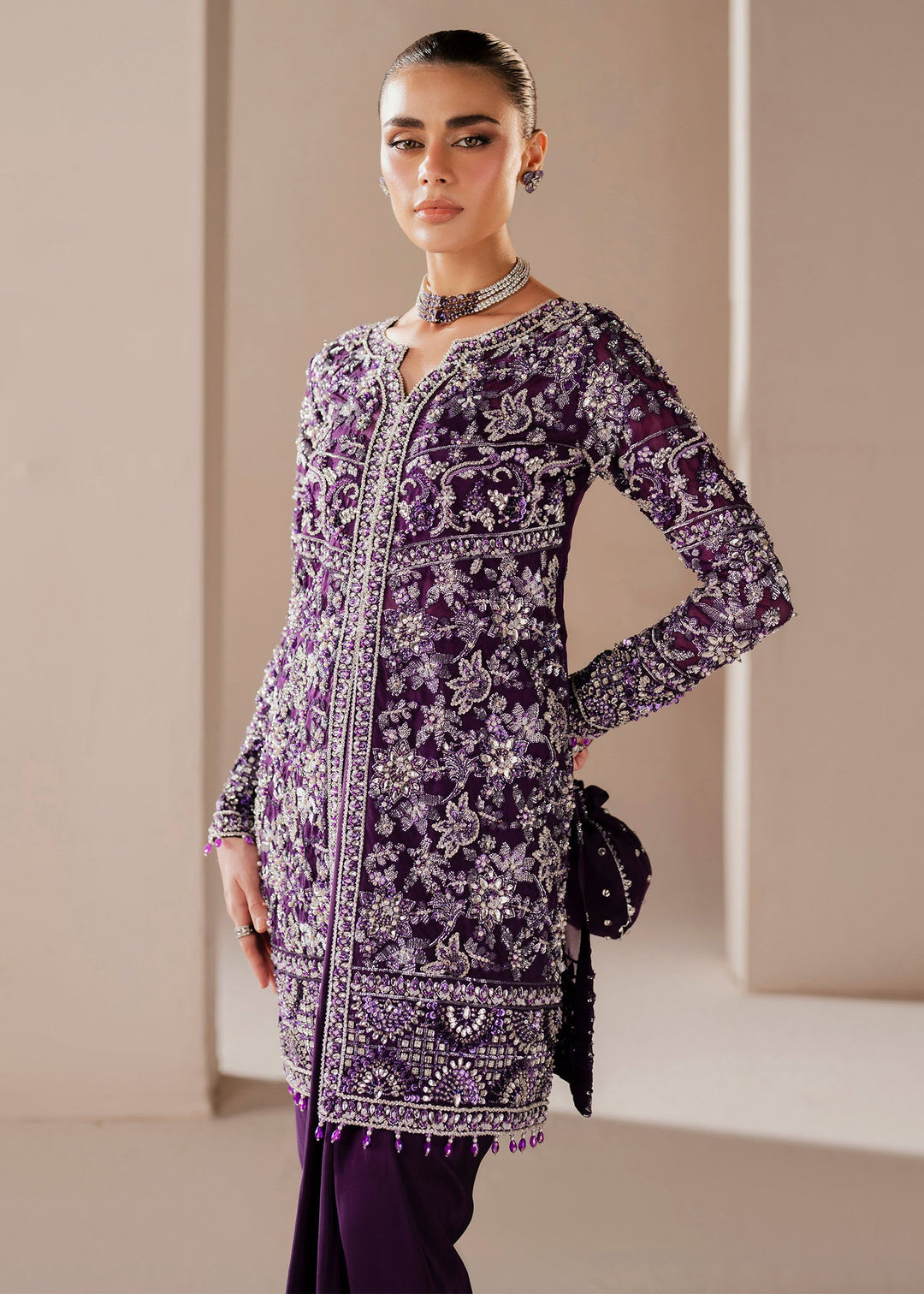 Enchanting Purple Pakistani Wedding Dress for Elegance