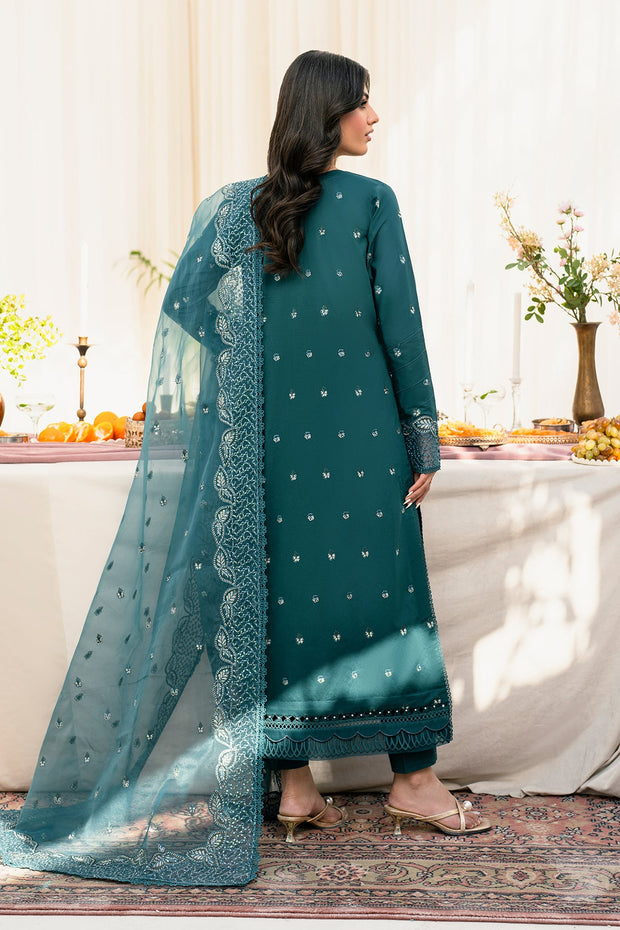 Elegant Green Lawn Shirt with Embroidered Dupatta