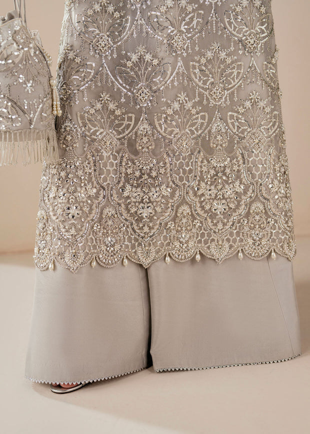 Elegant Grey Pakistani Wedding Dress for Festive Occasions